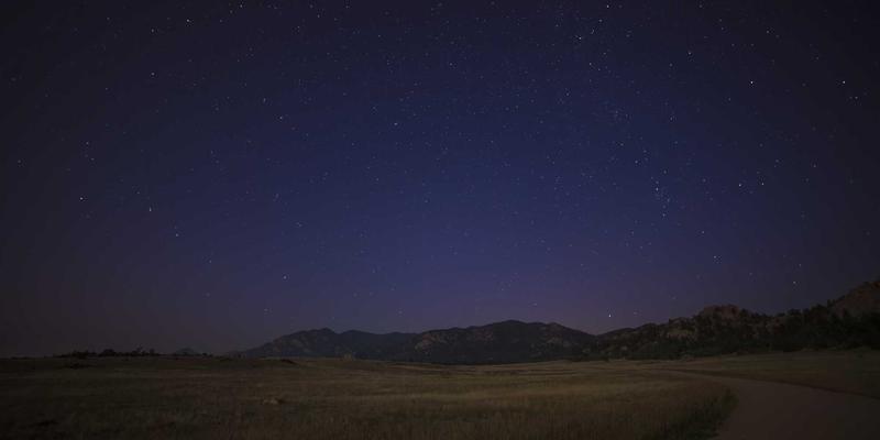 奔腾不息，国货自强：深度解析中国一汽奔腾系列的市场竞争力与未来之路
