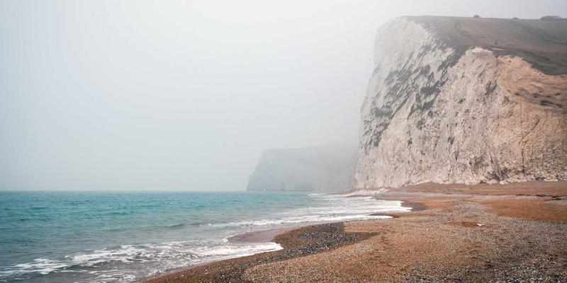 红旗飘扬，改革破浪：中国一汽混改如何重塑高端购车服务新体验